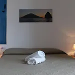 Il Vulcano A Piedi Pensión 3*