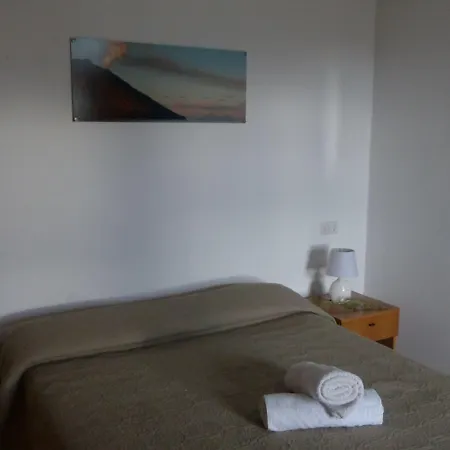 Il Vulcano A Piedi Penzion 3*