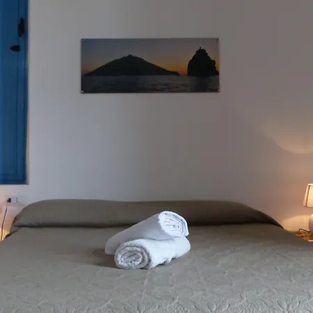 Il Vulcano A Piedi Penzion 3*