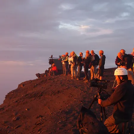Il Vulcano A Piedi Penzion Stromboli