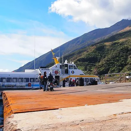 Il Vulcano A Piedi
